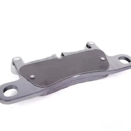 Rear Ceramic Brake Pads Brake System Auto Parts 95835293900 D1453 for Porsche 911 Cayenne Volkswagen Touareg